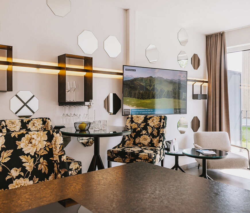 Nikolaus by AvenidA | 1-Bedroom Suite with Sauna