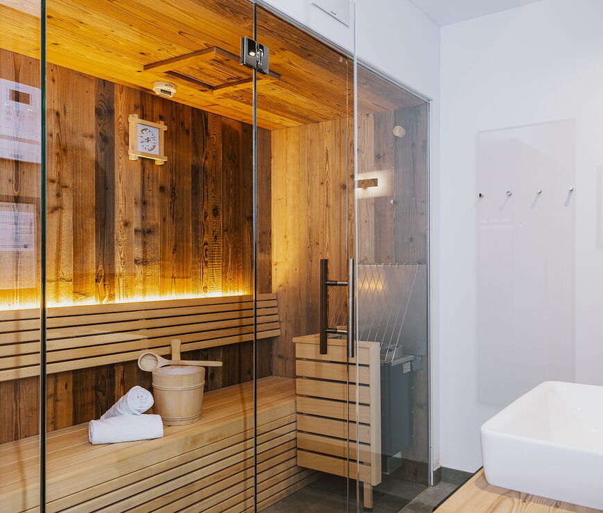 Nikolaus by AvenidA | 1-Bedroom Suite with Sauna