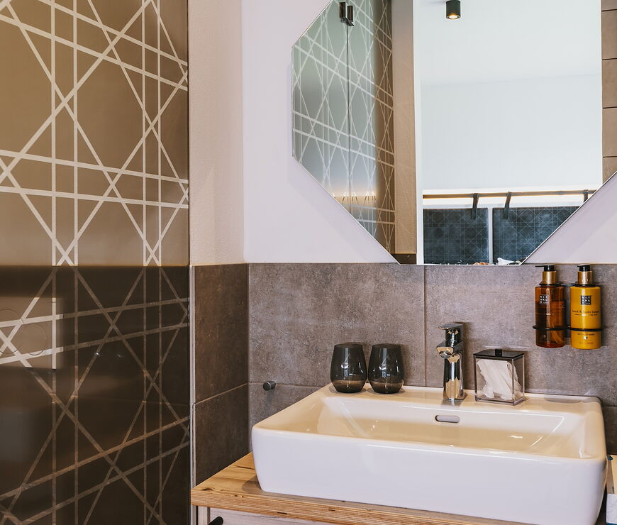 Nikolaus by AvenidA | 3-Schlafzimmer Panorama Penthouse mit Sauna