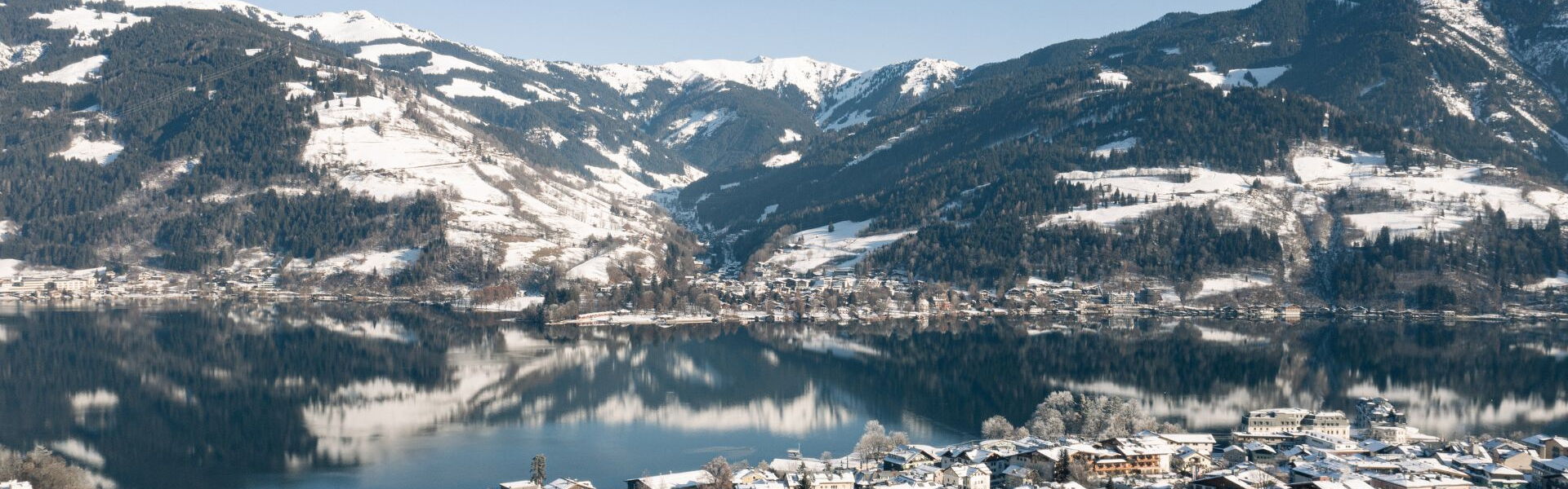 Hotel Nikolaus by AvenidA in Zell am See im Winter