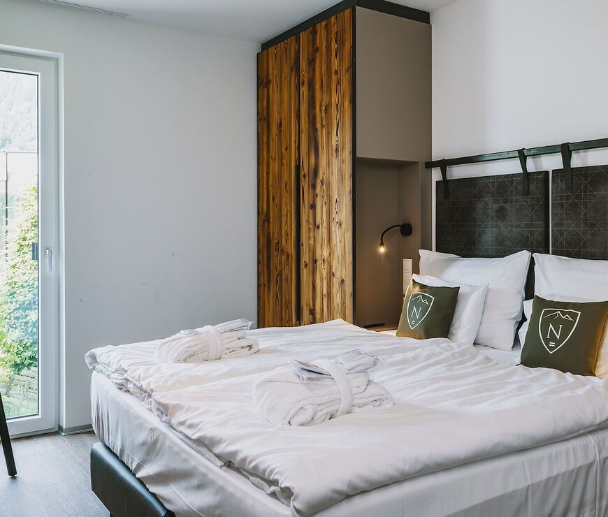 Nikolaus by AvenidA | 2-Schlafzimmer Deluxe Panorama Suite mit Sauna