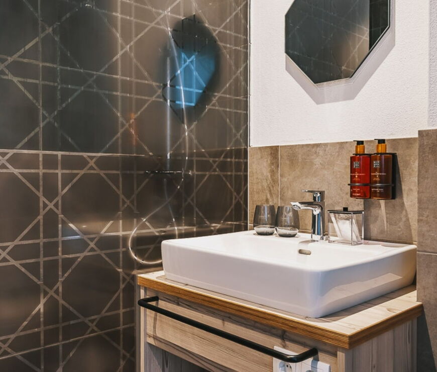 Nikolaus by AvenidA | 4-Schlafzimmer Panorama Penthouse mit Sauna